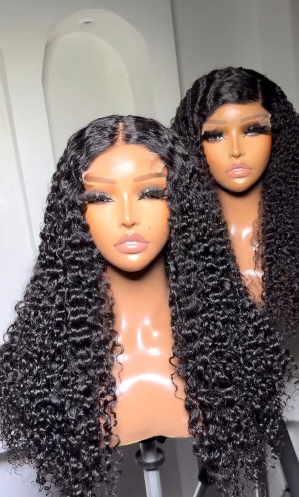 Ajoke unit
💯%Humanhair
Read descriptions for more details 👇