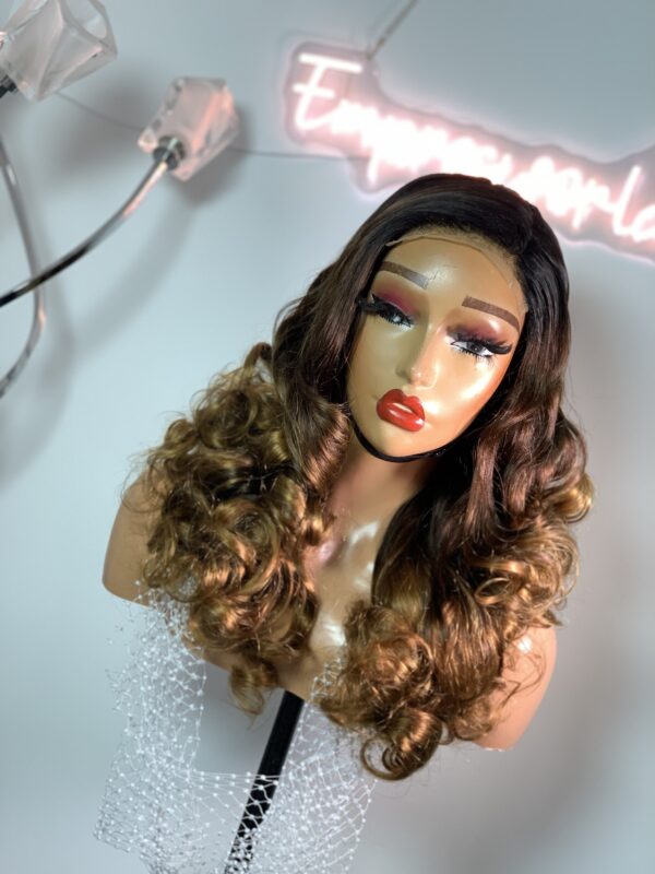 Ruth unit
💯%Human-hair virgin
Read description for more details